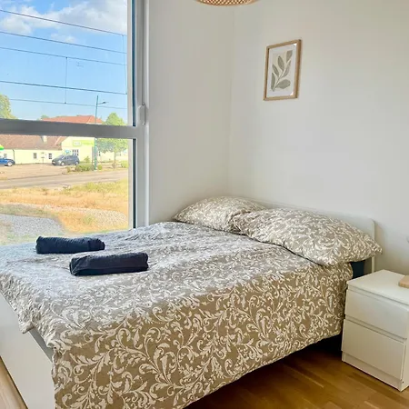 Wn Modern With Terrace Patio Apartment *