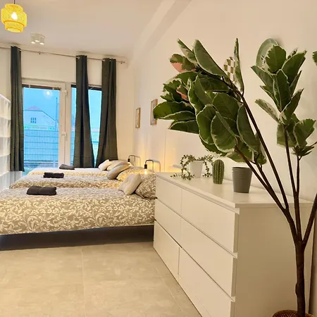 Wn Modern With Terrace Patio Apartment